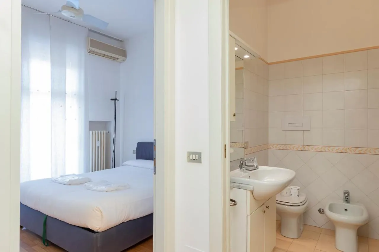 Apartment Comodo Appartamento Tra Brera E Porta Nuova Milan Italy